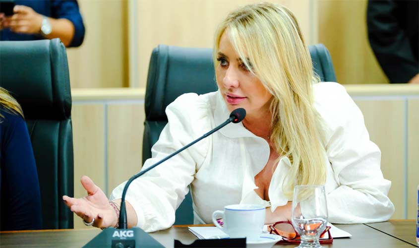 Ieda Chaves conquista a aprovação da criação da Frente Parlamentar Feminina na ALERO
