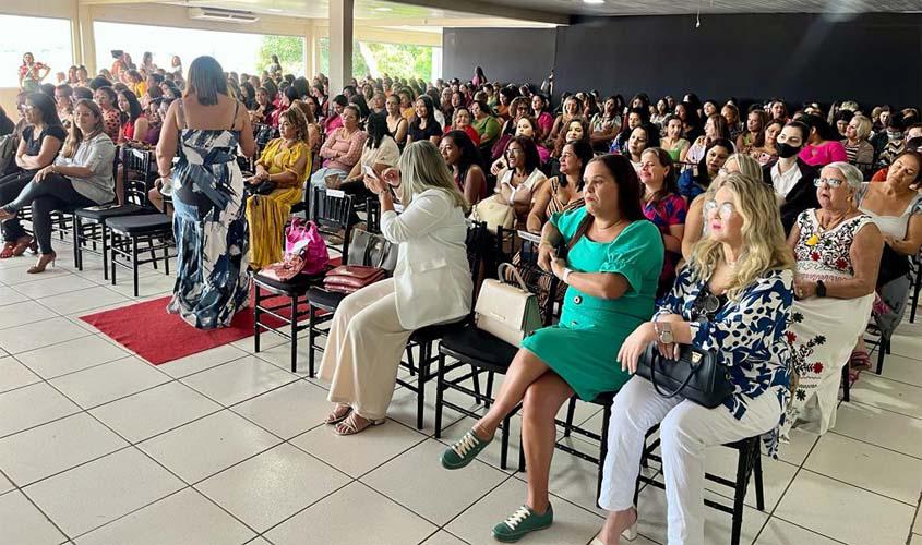 Homenagem ao Dia Internacional da Mulher