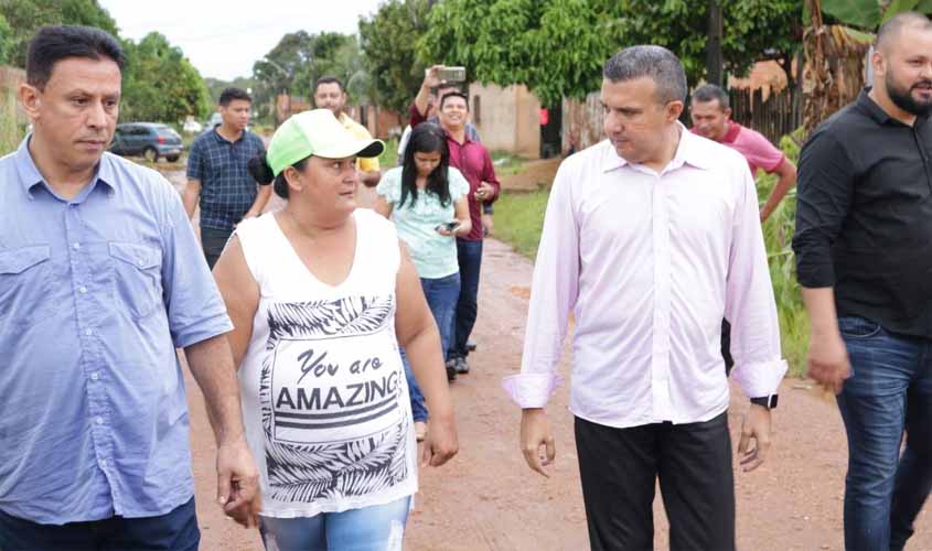 O Deputado Alex Silva se reuni com representantes de bairros da zona leste