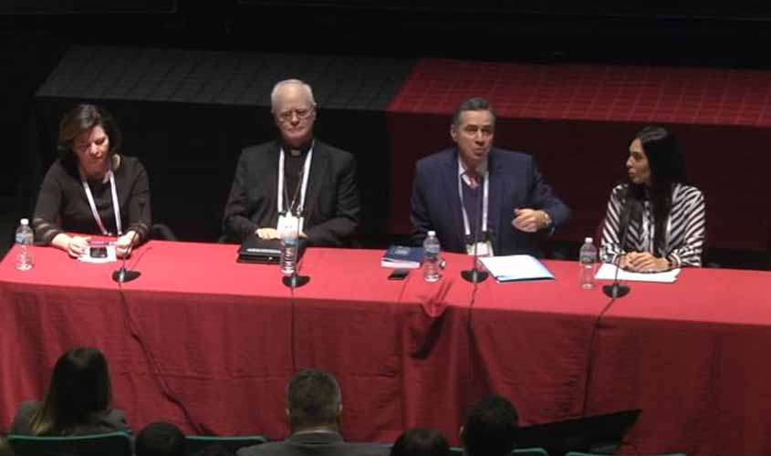 Ministro Barroso participa de painel em Harvard sobre as relações entre Estado e religião no Brasil