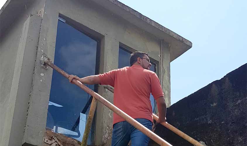 Anderson Pereira fiscaliza guaritas em unidades prisionais e quer segurança para evitar fugas