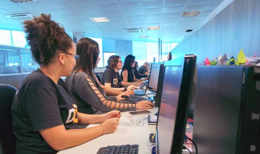 Criação de serviços tecnológicos no atendimento direto ao cidadão traz economia de quase R$ 1 milhão para Rondônia