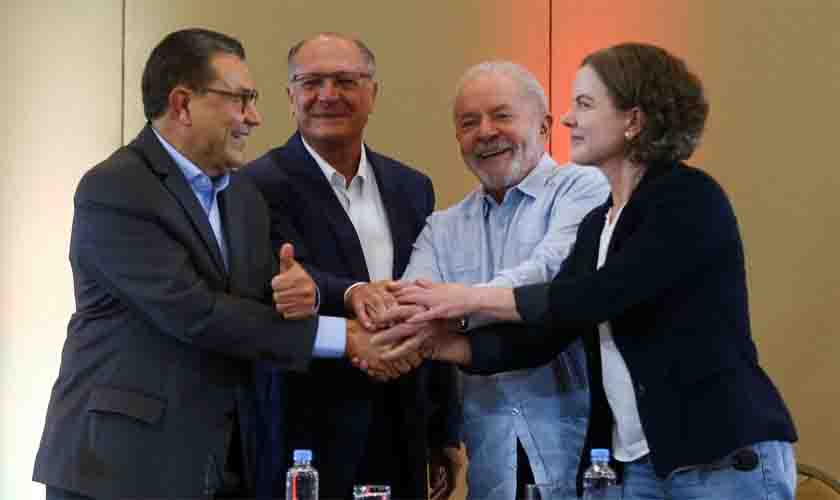 PSB indica Alckmin como vice para compor chapa com Lula nas eleições