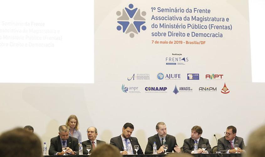 Juízes devem agir com com integridade, sabedoria e prudência, diz corregedor