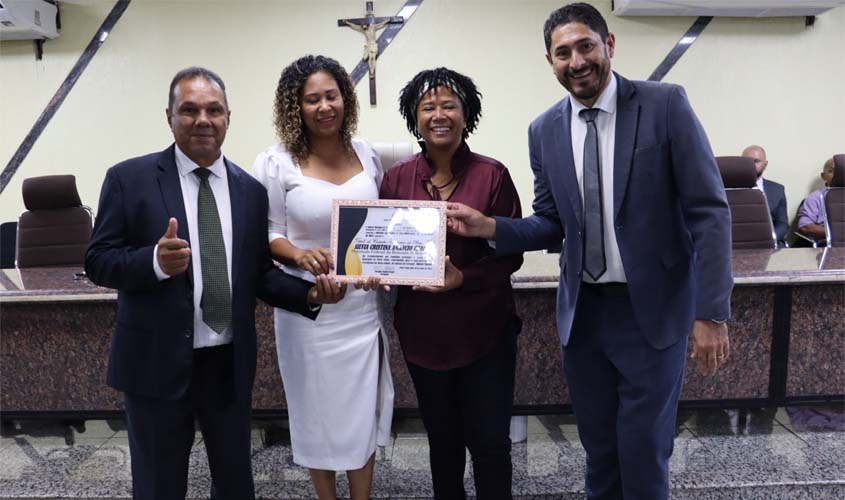 Presidente da Camara de Porto Velho Marcio Pacele concede a  Deputada Silvia Cristina título de Cidadã Honorária de Porto Velho