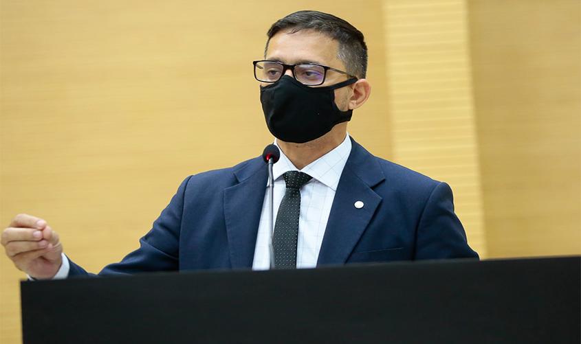 Deputado Anderson solicita reforma na penitenciária de Guajará Mirim, que está com estrutura comprometida