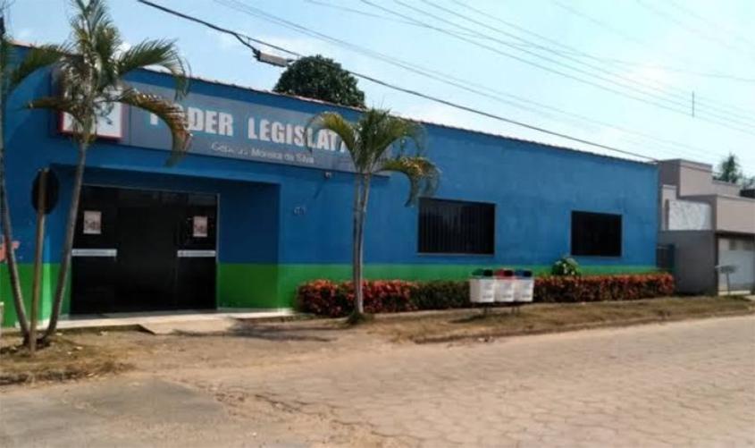 Em época de pandemia, vereadores de Teixeirópolis decidem aumentar os próprios salários