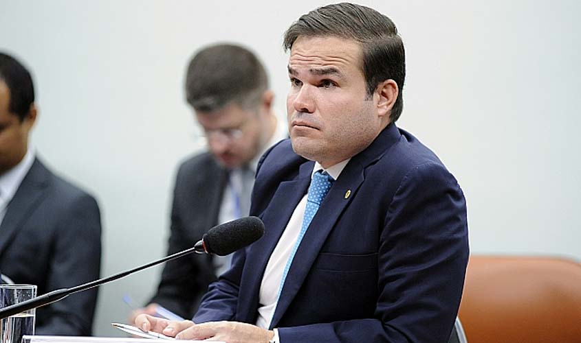 Relator do projeto da LDO prevê reajuste salarial para servidor civil em 2020