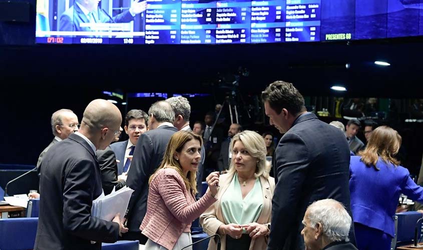 Plenário deve concluir votação do projeto que obriga presos a ressarcirem o Estado