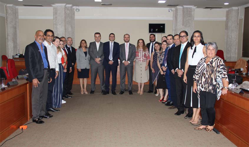 Conselho da OAB/RO aprova representação de conselheiras tutelares por abuso de autoridade 