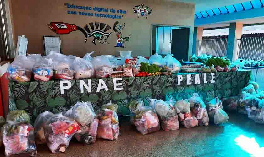 Produtores destacam satisfação em fornecer alimentos para kits da merenda escolar entregues aos alunos da Rede Estadual