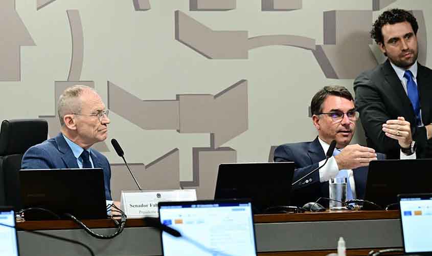 Avança bloqueio obrigatório de celular a partir de boletim de ocorrência