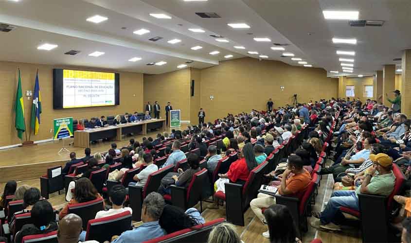 Porto Velho contribui para a construção do novo Plano Nacional de Educação