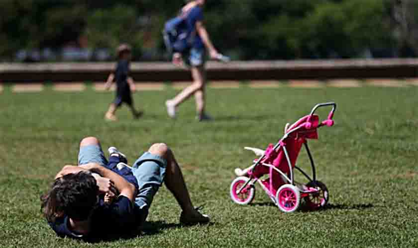 Hoje é Dia: no Dia dos Pais, saiba mais sobre paternidade ativa