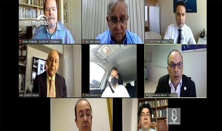 Brasil começa a superar fase aguda da pandemia, afirmam debatedores  