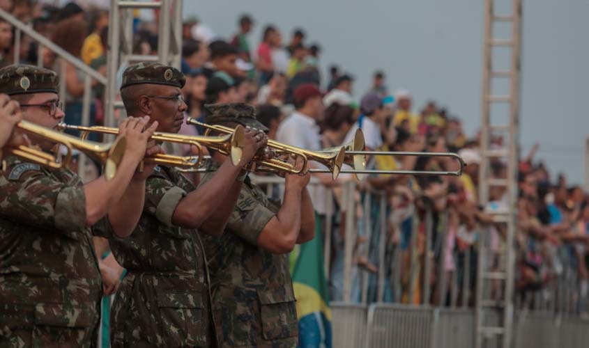 Desfile de 7 de Setembro reúne cerca de 6 mil pessoas em Porto Velho