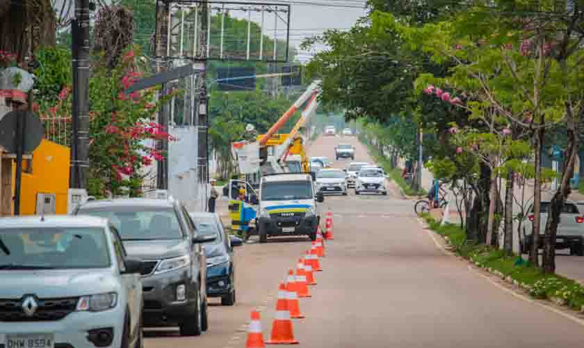 Substituição por luminárias LEDs em avenidas de Porto Velho traz economia aos cofres públicos