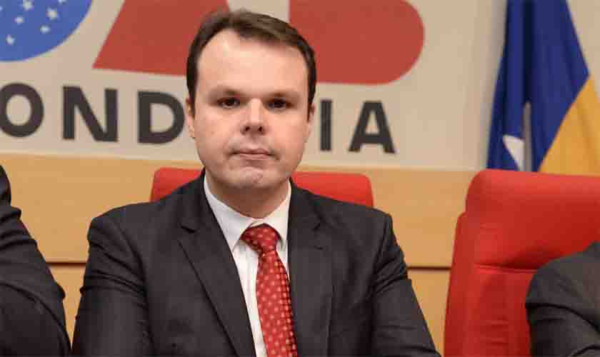 Márcio Nogueira lamenta cancelamento do debate