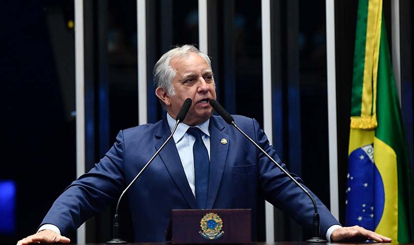 Izalci manifesta preocupação com o projeto da Lei Orgânica das PMs