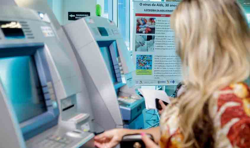 Governo de Rondônia injeta mais de R$ 62 milhões na economia com o pagamento do 13° salário aos servidores públicos