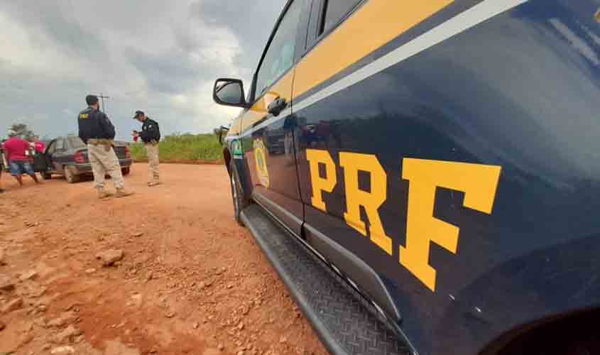 PRF e PM recuperam veículo poucas horas após roubo