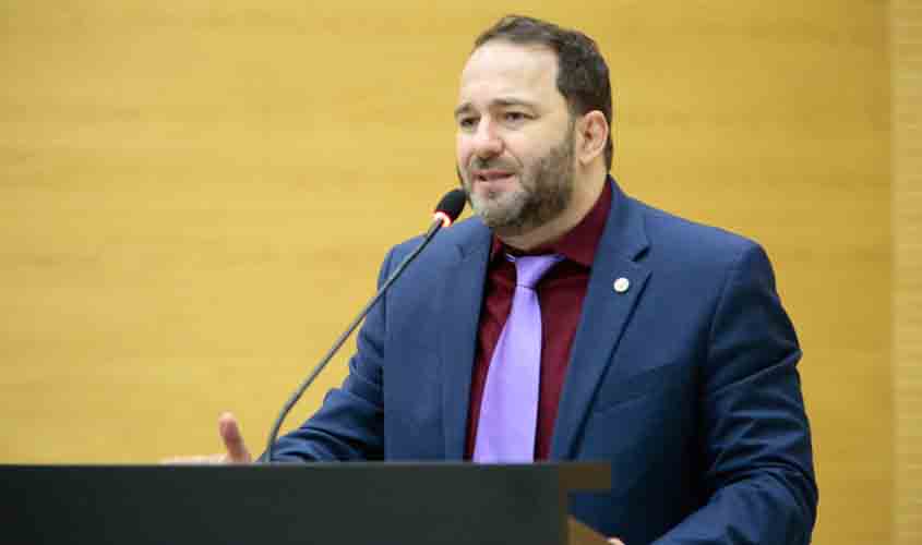 Alex Redano diz que consumidor continua sendo desrespeitado pela Energisa em Rondônia