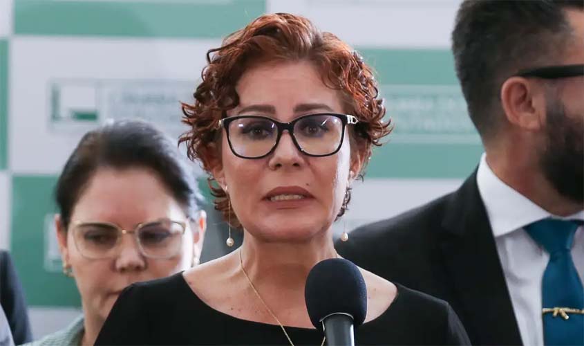 Itália pede a Moraes informações sobre prisão de Zambelli