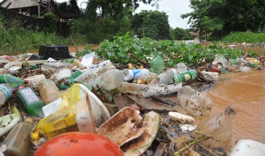 Prefeitura intensifica trabalho para minimizar alagações em Porto Velho