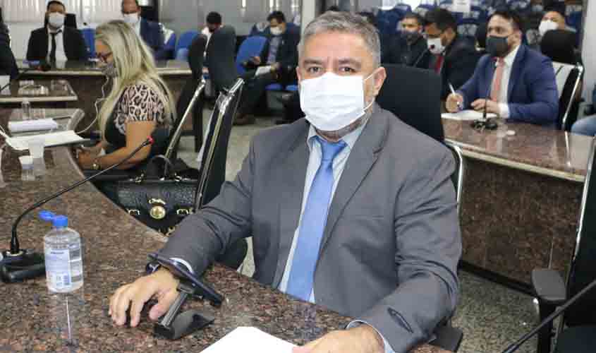 Vereador Everaldo Fogaça requer informações sobre empreendimentos habitacionais ao Município