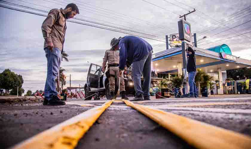 AMT realizada a pintura da sinalização horizontal das vias urbanas