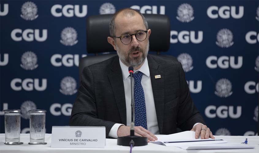 Houve excesso de justificativa em sigilos, diz ministro da CGU
