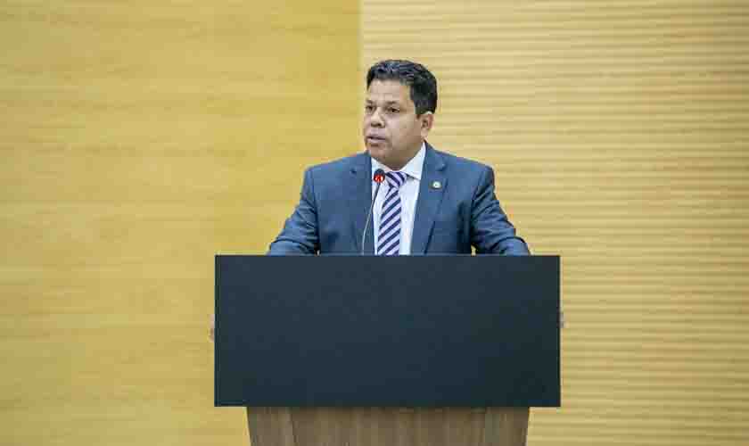 Jair Montes diz que população continua sendo humilhada pela Energisa