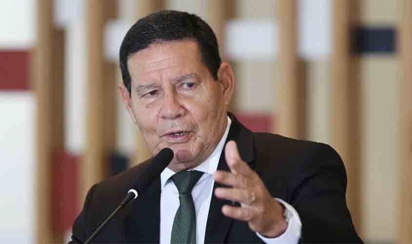 Mourão defende teto de gastos e nova reforma da Previdência