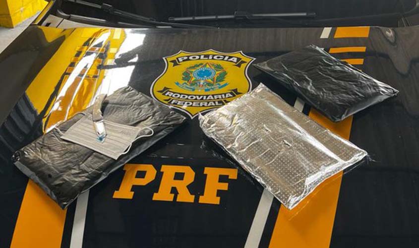 PRF em RO detém peruano com 3,5 kg de cocaína