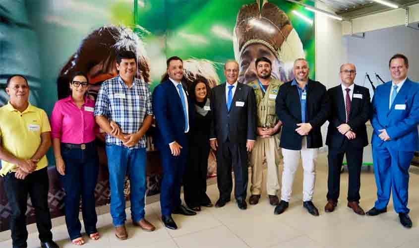 Semana da saúde: Representantes do Judiciário e do Executivo visitam Hospital Regional