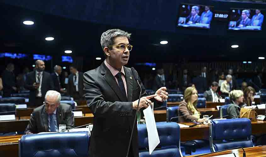 Aprovada em dois turnos, PEC do Saneamento segue para a Câmara 