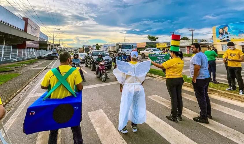 Oficina de teatro reforça ações do Maio Amarelo em RO