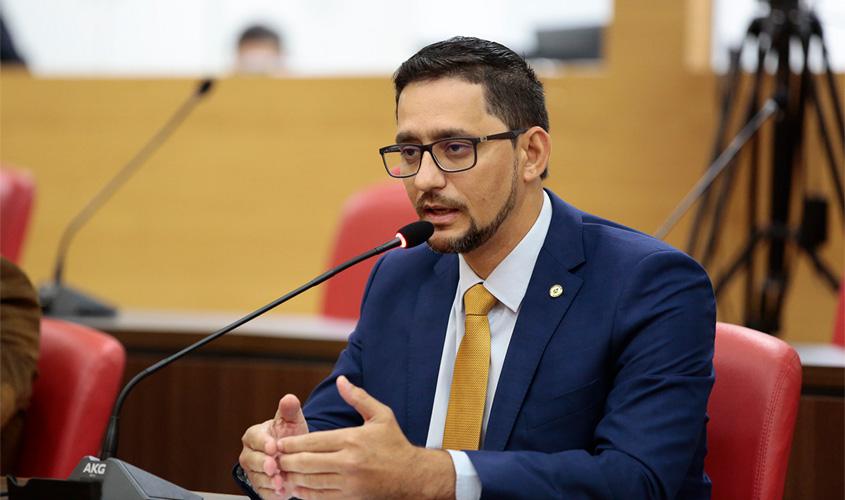 Deputado Anderson apresenta emenda em projeto para proteger militares da ativa