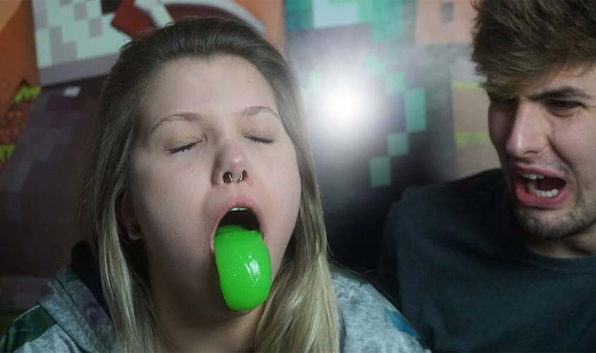 Pediatras alertam pais, educadores e responsáveis sobre aumento dos chamados 'desafios perigosos' na internet  