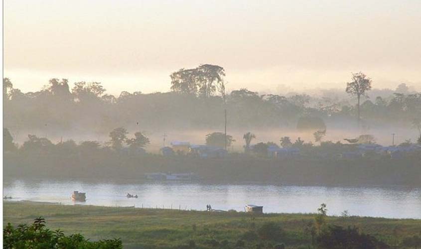 Explosão de barco em rio no Acre deixa 15 feridos em estado grave