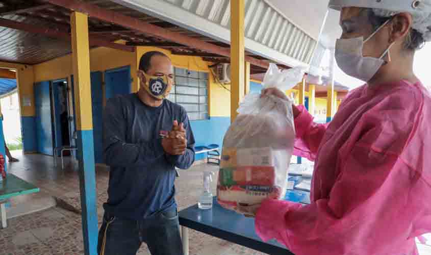 Kits alimentação chegam para mais de 44 mil alunos da rede municipal de Porto Velho