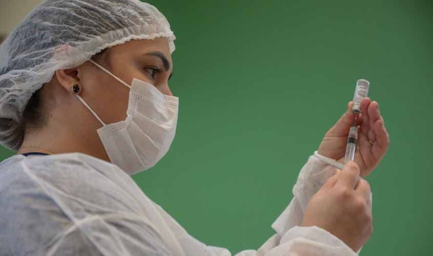 Porto Velho segue oferecendo vacina contra a covid-19 em suas unidades de Saúde e no Porto Velho Shopping