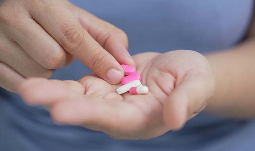 Antibióticos: qual é a importância de tomar no horário certo?
