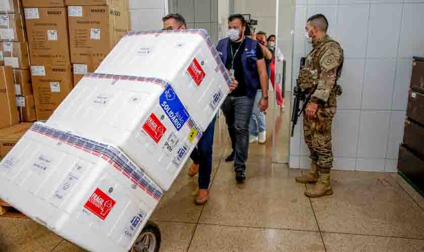 Rondônia recebe 20.610 doses de vacinas contra a covid-19 do Ministério da Saúde