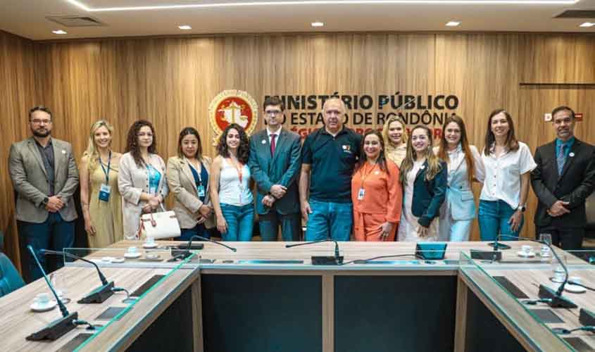 Iniciativa reúne MPRO, Visão Mundial, Instituto Água Sustentável, Unicef e outros parceiros para alinhar ações e garantir água potável para comunidades ribeirinhas de Porto Velho