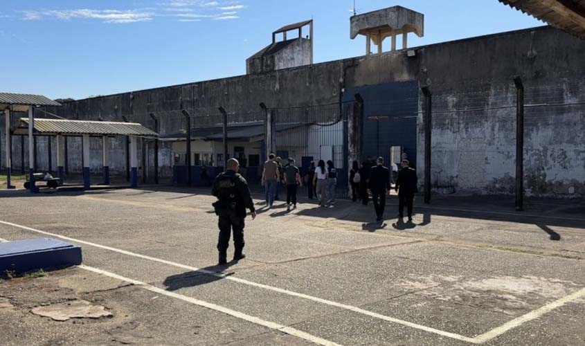 Juízes federais acompanham inspeção em presídios