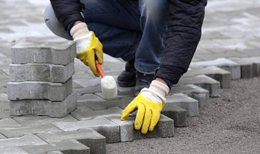 Calceteiro consegue majorar valor indenizatório por doença na coluna