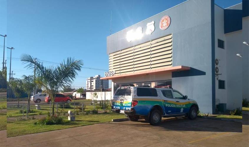 Para receber dívida, homem invade apartamento duas vezes, 'confisca' objetos e acaba preso