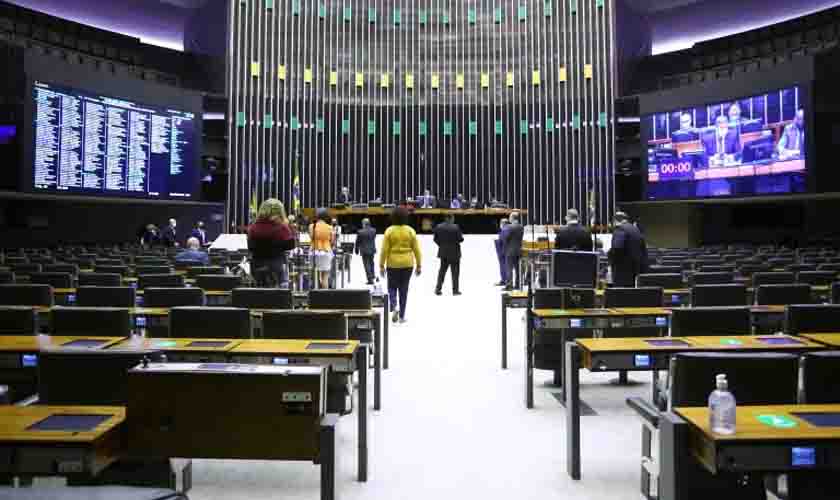 Câmara pode votar proposta do voto impresso nesta terça-feira