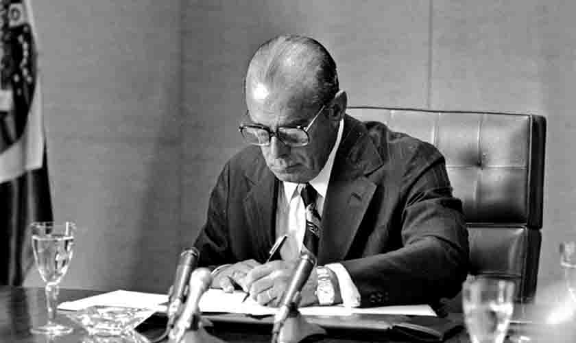 Proposta que revoga a Lei de Segurança Nacional está na pauta desta terça